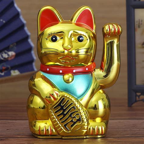 chinese good luck waving cat|More.